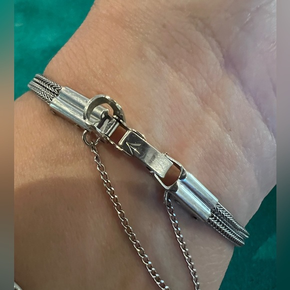 Movado ladies watch - Picture 16 of 16